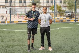 كرة القدم في نصف ملعب 1 ضد 1