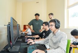 الأسبوع الترحيبي بالطلبة الجدد 2026-2027